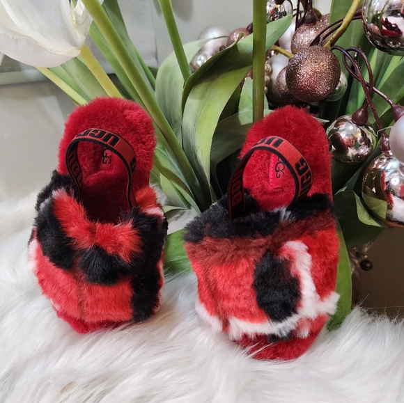 Ugg Fluff Yeah Toddler slippers New - Picture 2 of 7